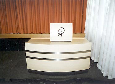 Click on image to close window