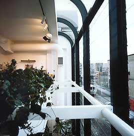 Click on image to close window