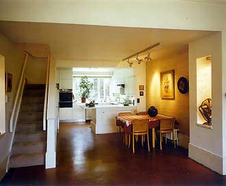 Click on image to close window