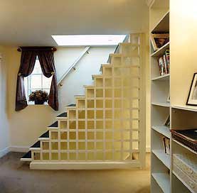 Click on image to close window